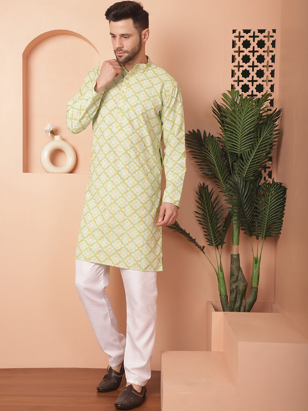 Men's Green and White Floral Printed Kurta with Churidar - Taantav