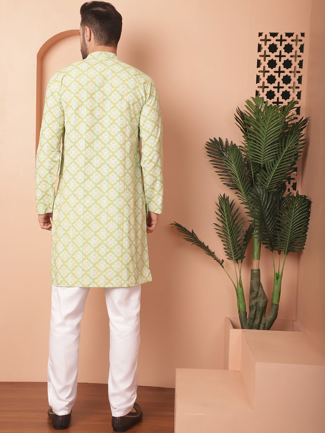 Men's Green and White Floral Printed Kurta with Churidar - Taantav