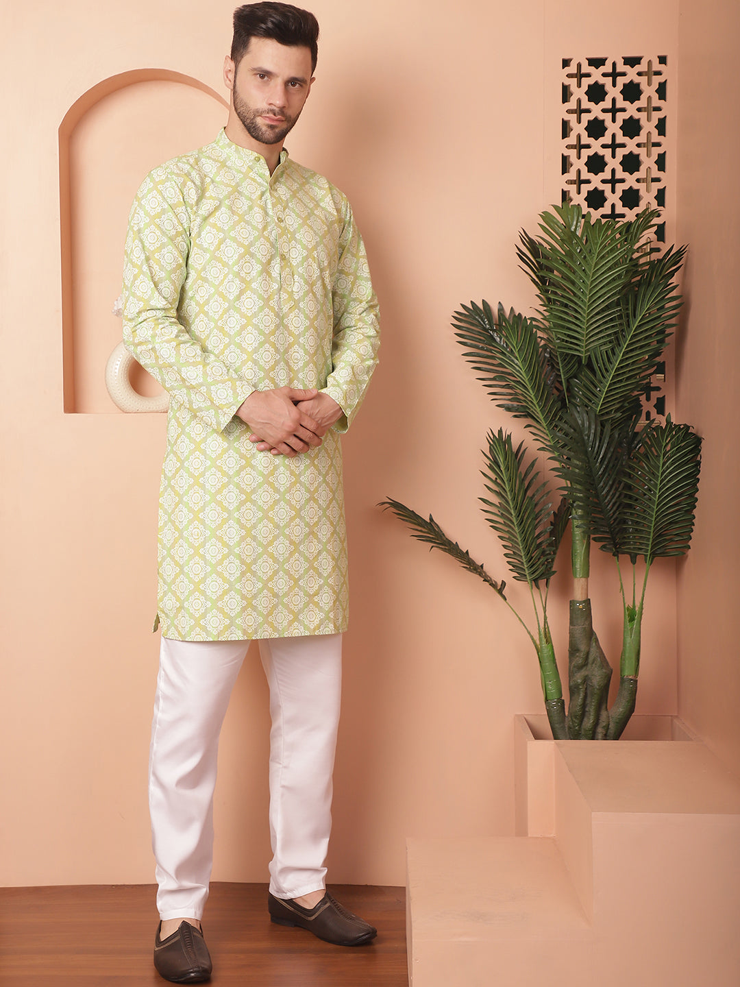 Men's Green and White Floral Printed Kurta with Churidar - Taantav