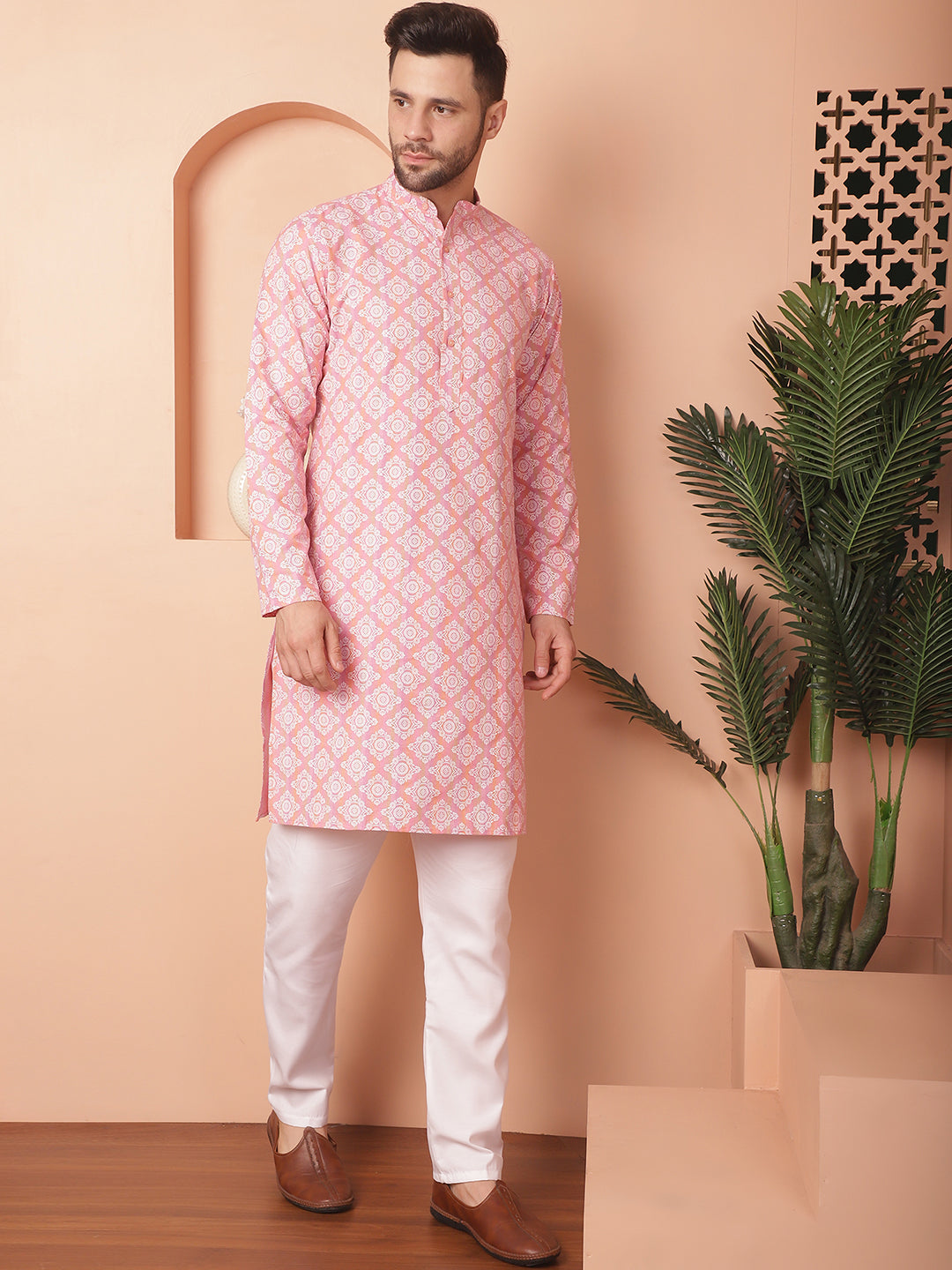 Men's Peach and White Floral Printed Kurta with Churidar - Taantav