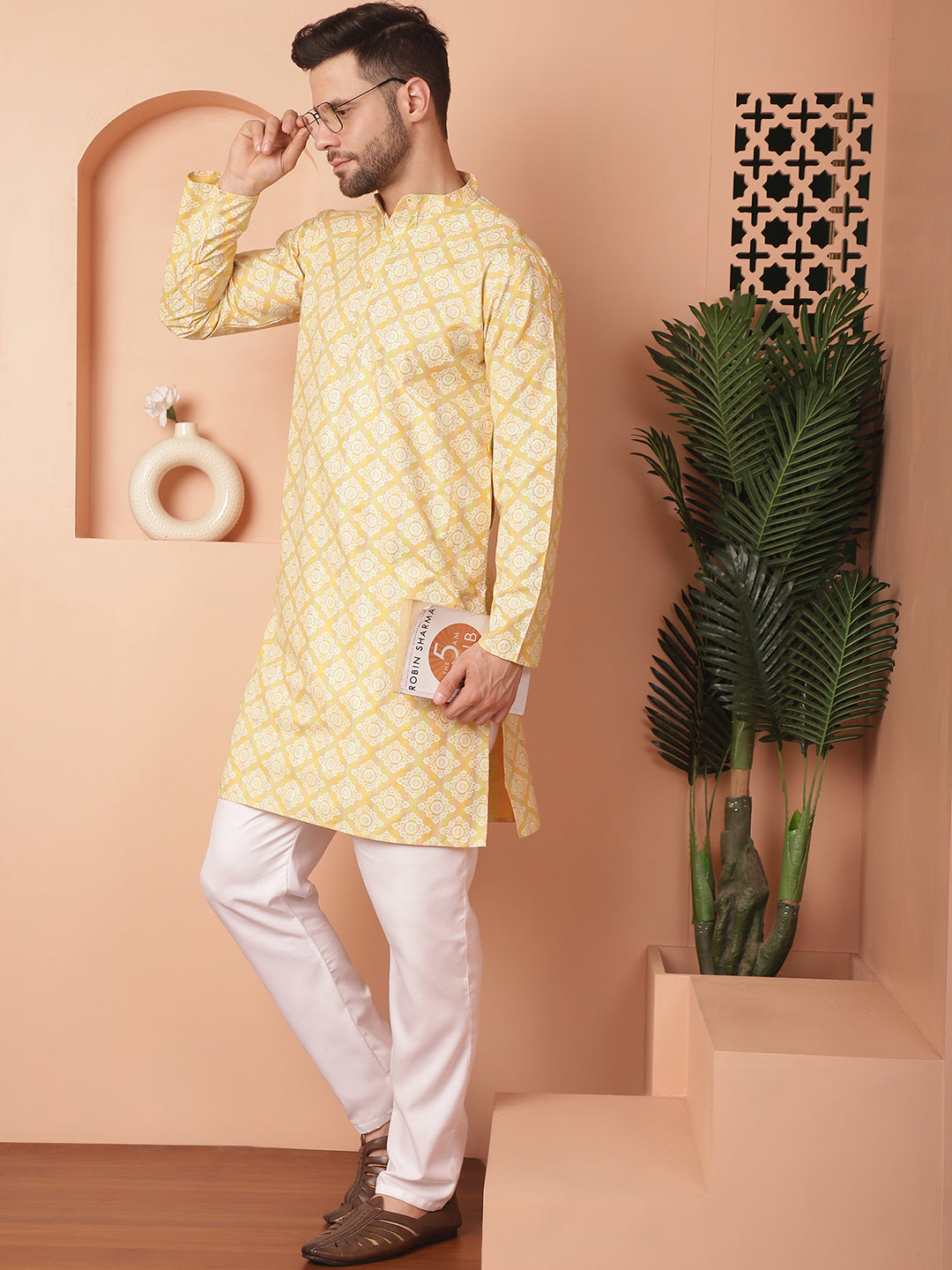 Men's Yellow and White Floral Printed Kurta with Churidar - Taantav