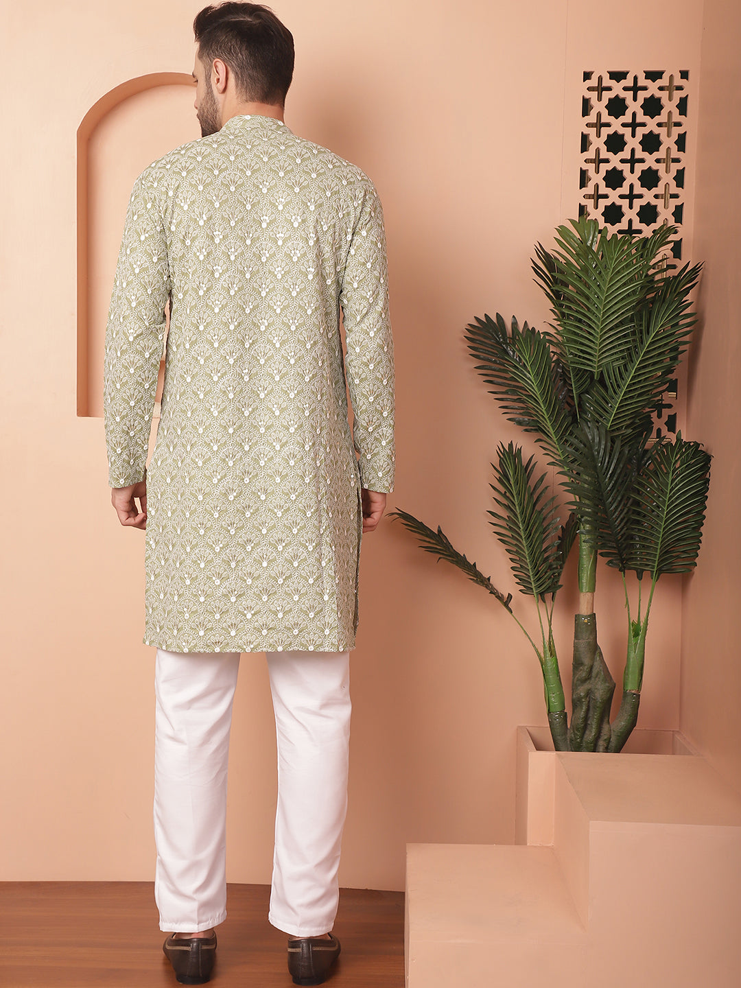 Men's Chikankari Pure Cotton Kurta with Pyjama - Taantav