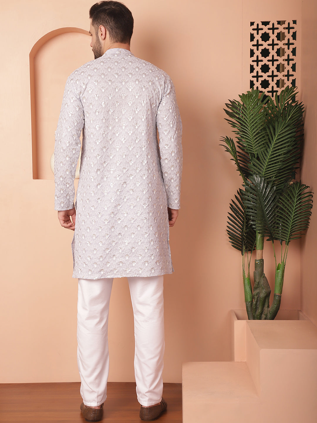 Men's Chikankari Pure Cotton Kurta with Pyjama - Taantav