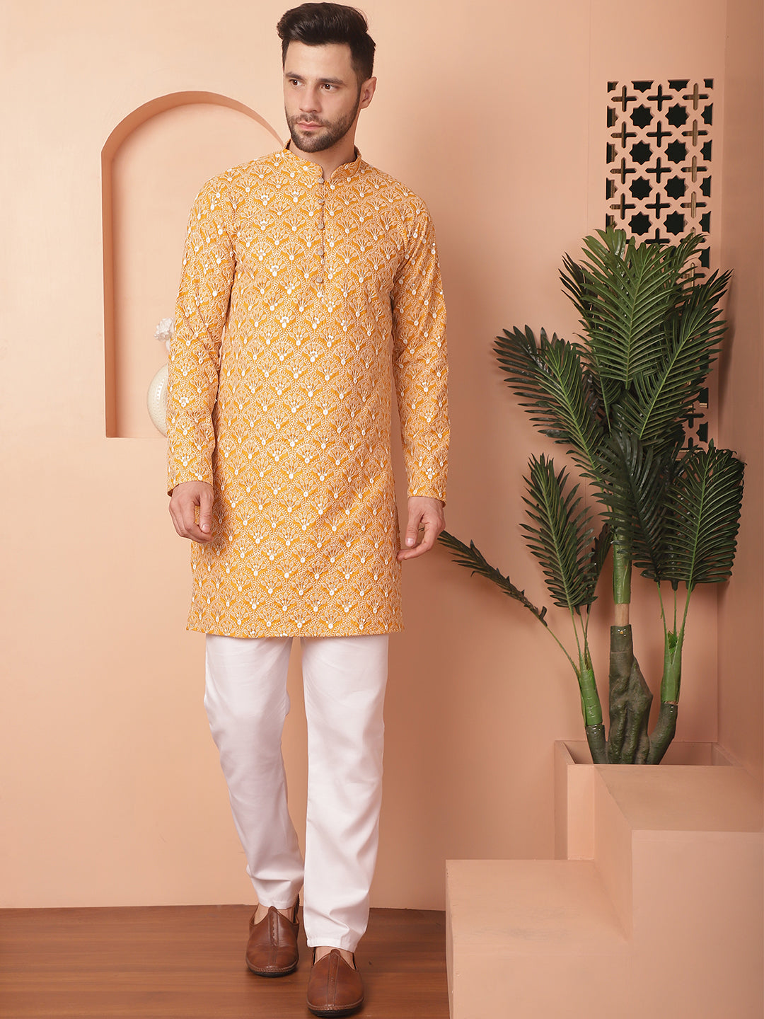 Men's Chikankari Pure Cotton Kurta with Pyjama - Taantav