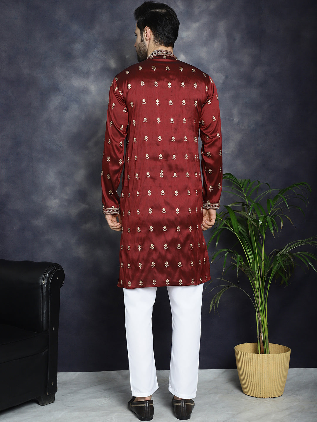 Men's Maroon Chikankari Embroidered Kurta With Pyjama - Taantav