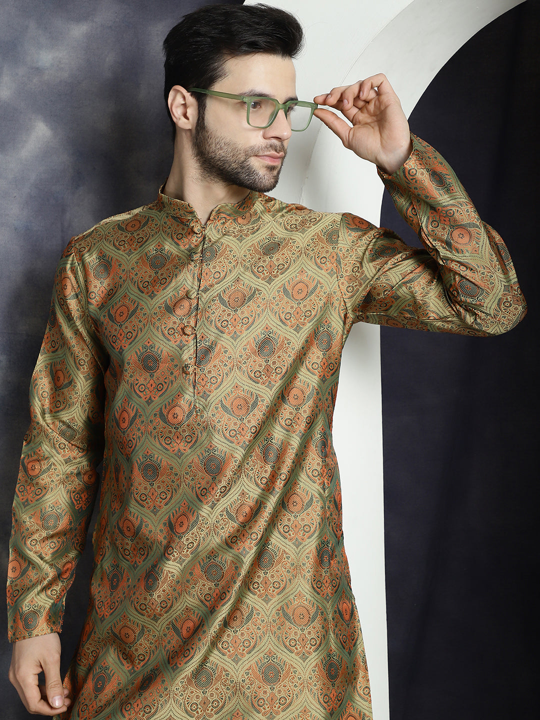 Men's Golden Silk Blend Straight Kurta Pyjama Set - Taantav