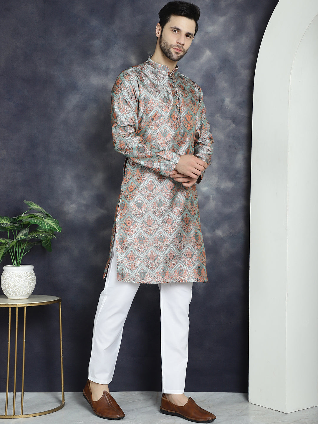 Men's Silver Silk Blend Straight Kurta Pyjama Set - Taantav