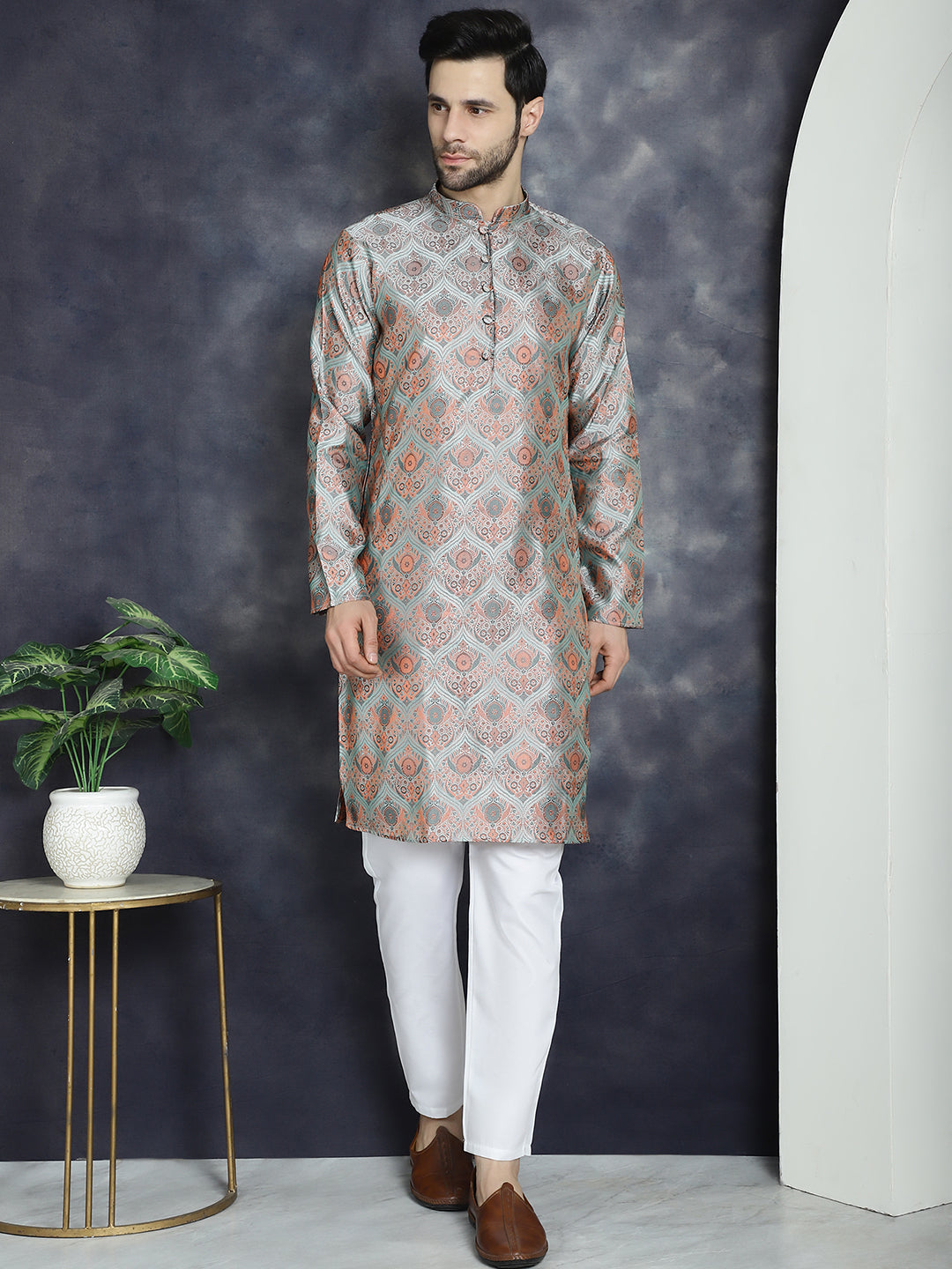 Men's Silver Silk Blend Straight Kurta Pyjama Set - Taantav