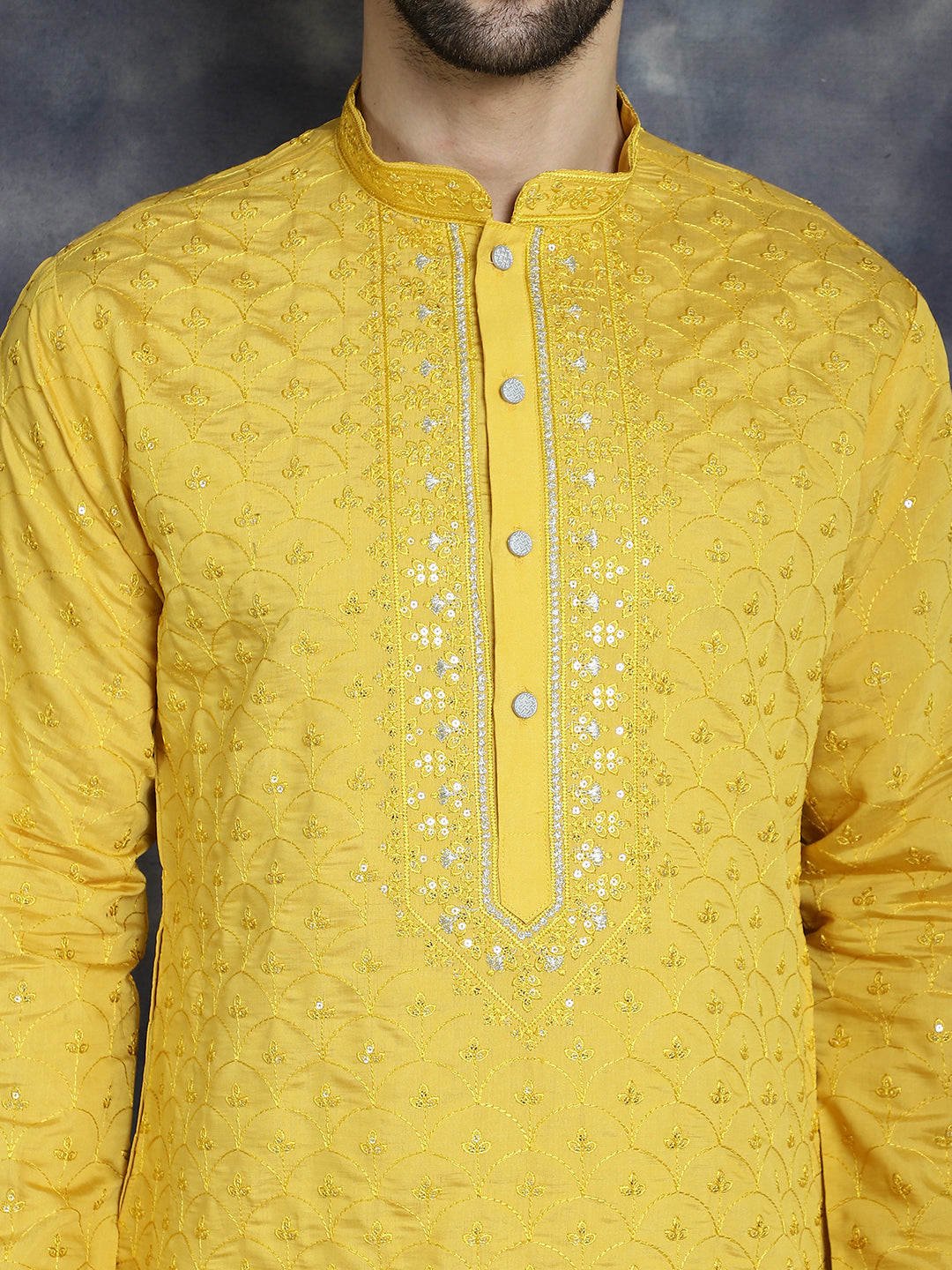 Men's Sequins Embroidered Kurta With Pyjama - Taantav