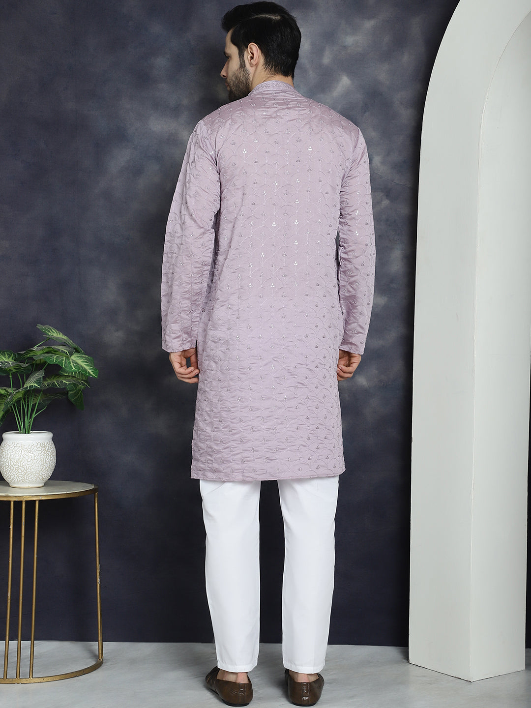 Men's Sequins Embroidered Kurta With Pyjama - Taantav