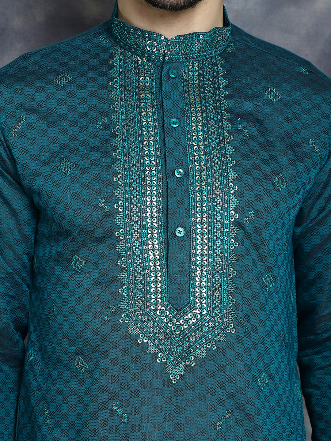 Men's Sequins Embroidered Kurta With Pyjama - Taantav