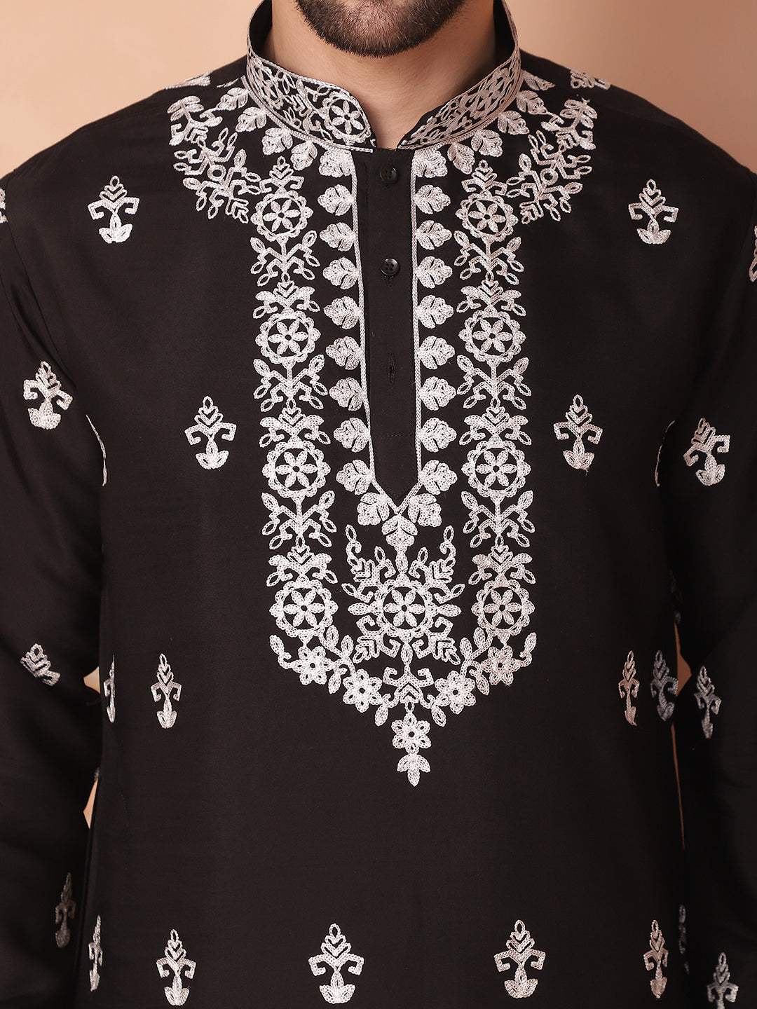 Men's Black Chikankari Embroidered Kurta With Pyjama - Taantav