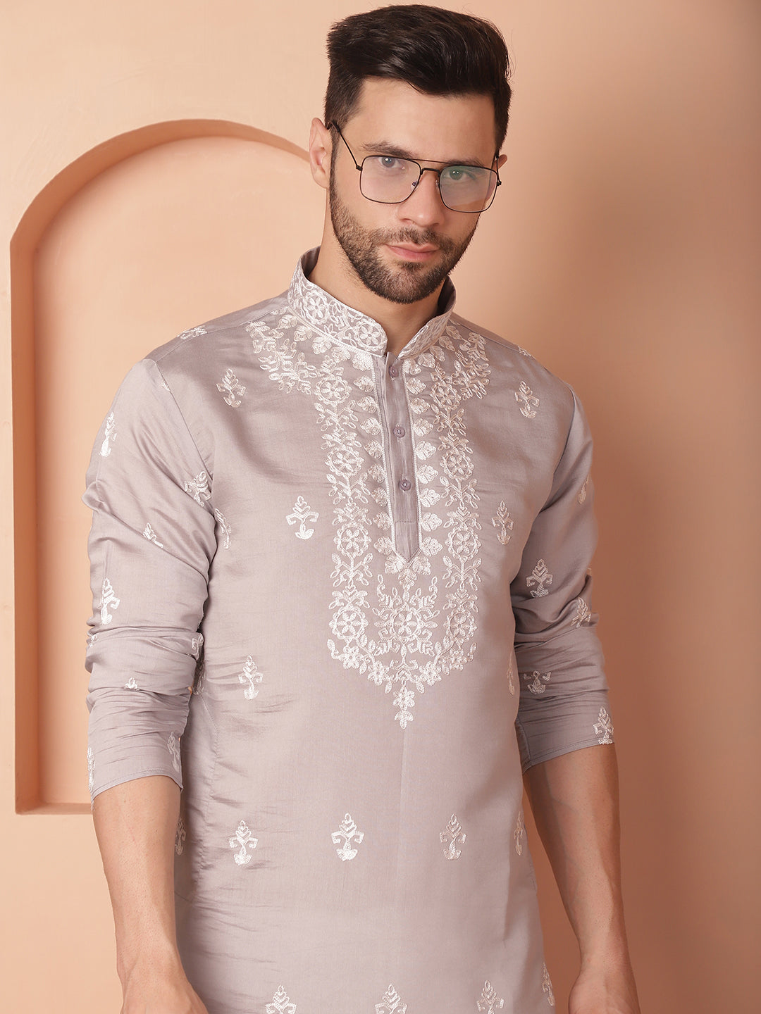 Men's Grey Chikankari Embroidered Kurta With Pyjama - Taantav