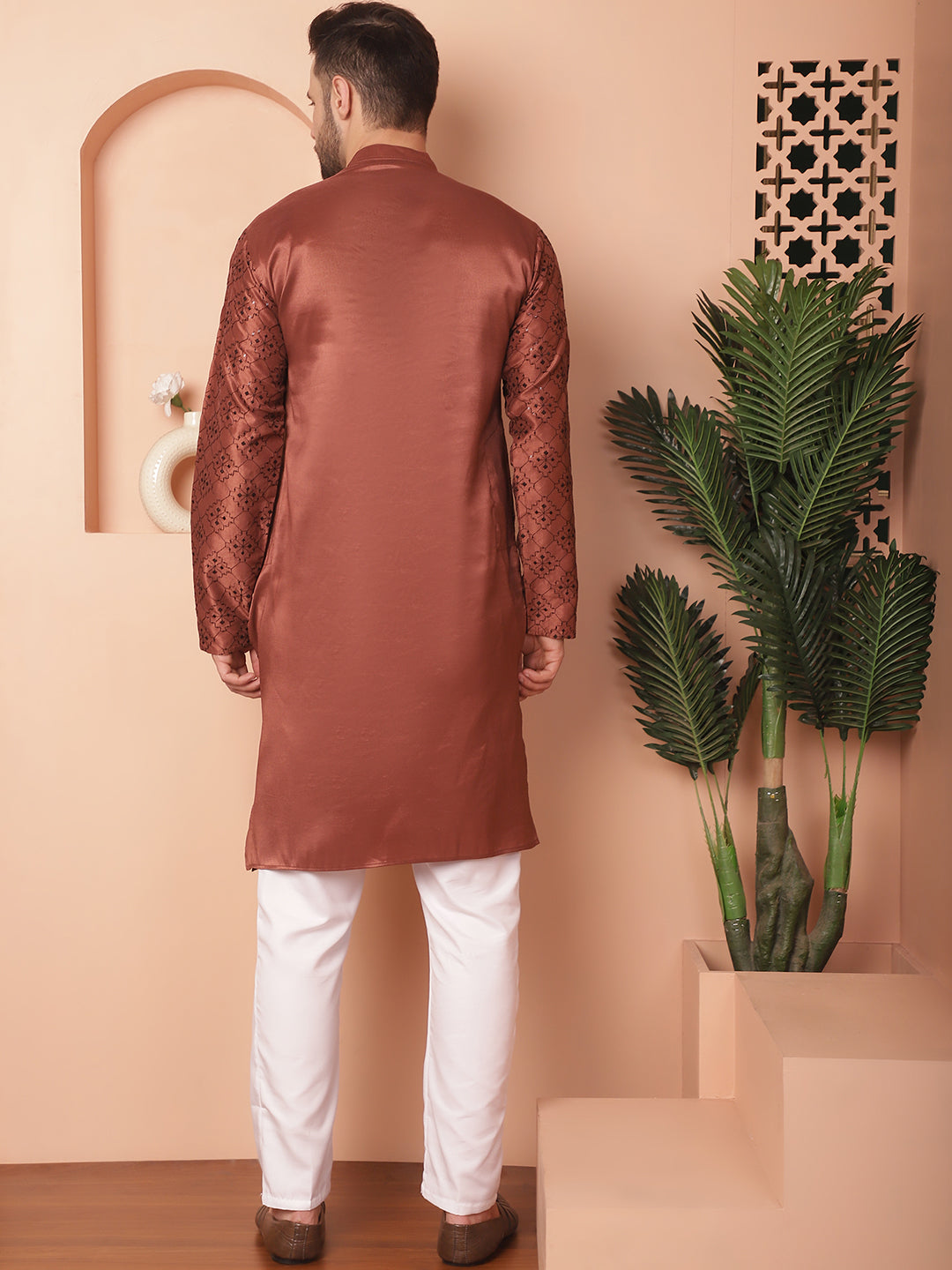 Men's Chikankari and Sequence Kurta with Pyjama - Taantav