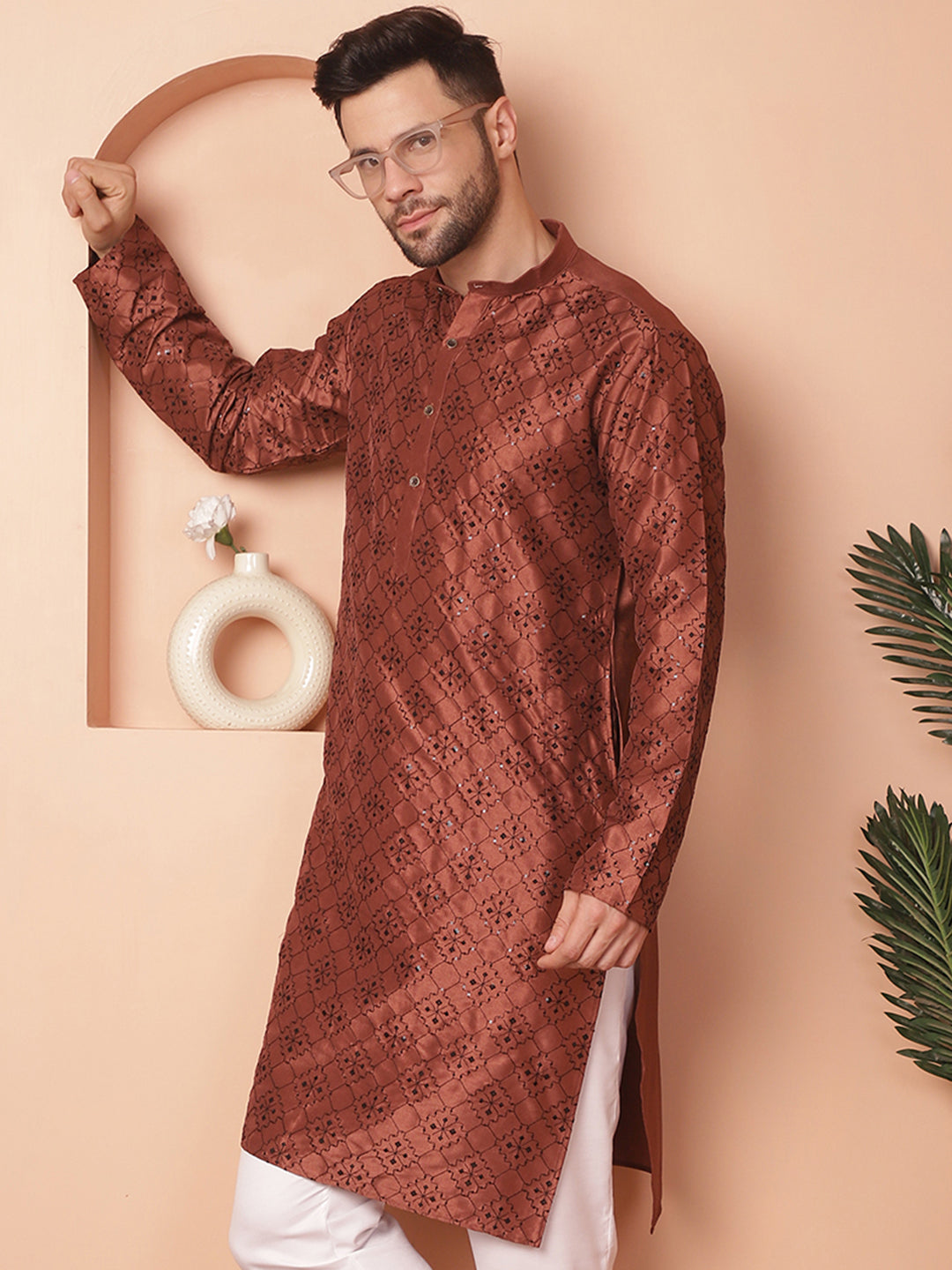 Men's Chikankari and Sequence Kurta with Pyjama - Taantav