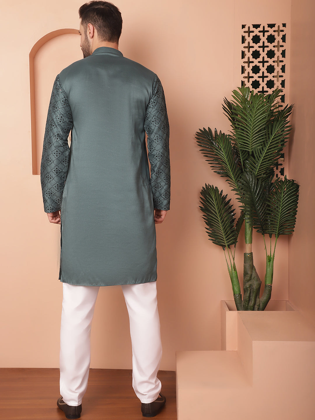 Men's Chikankari and Sequence Kurta with Pyjama - Taantav