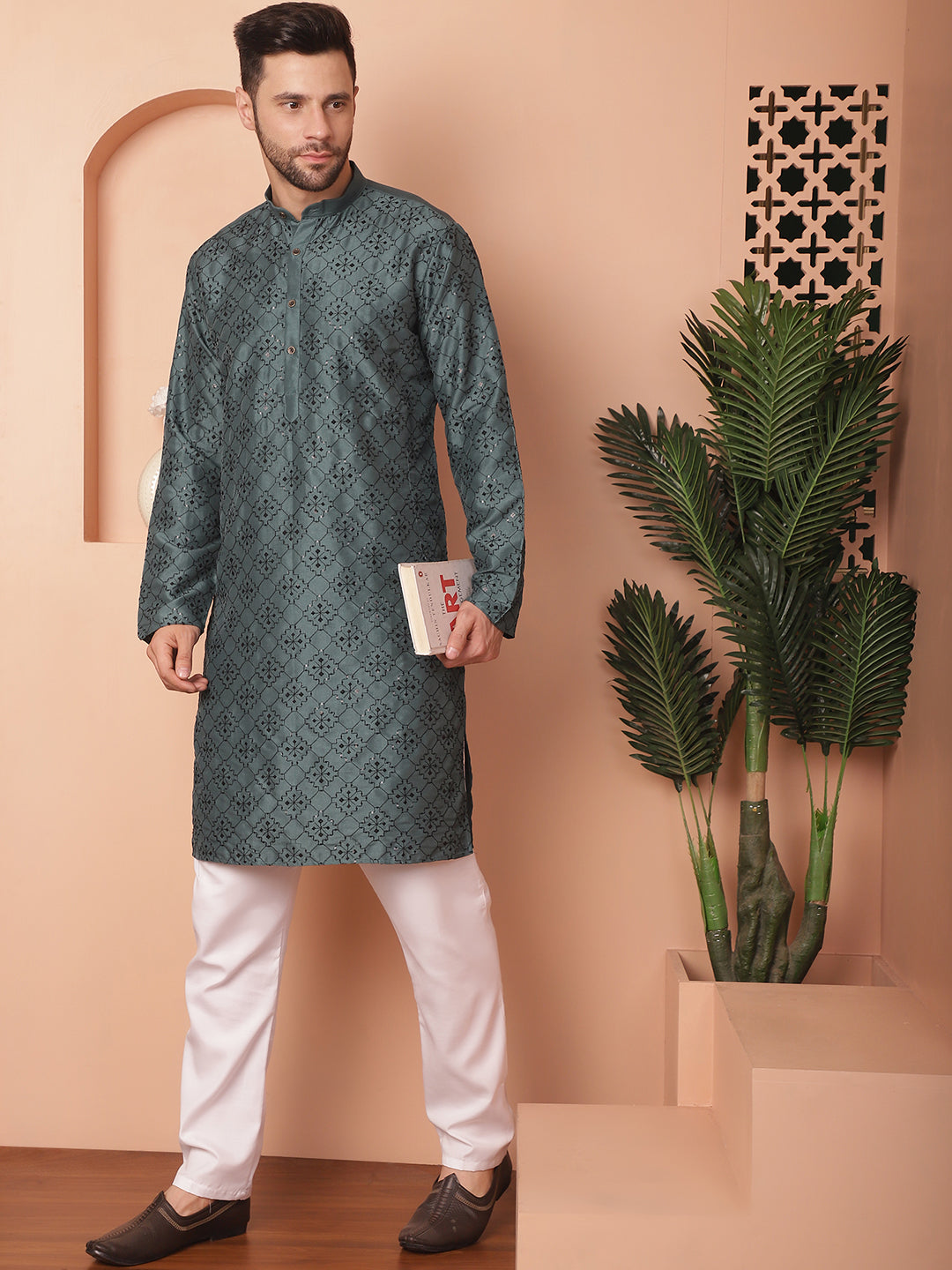 Men's Chikankari and Sequence Kurta with Pyjama - Taantav