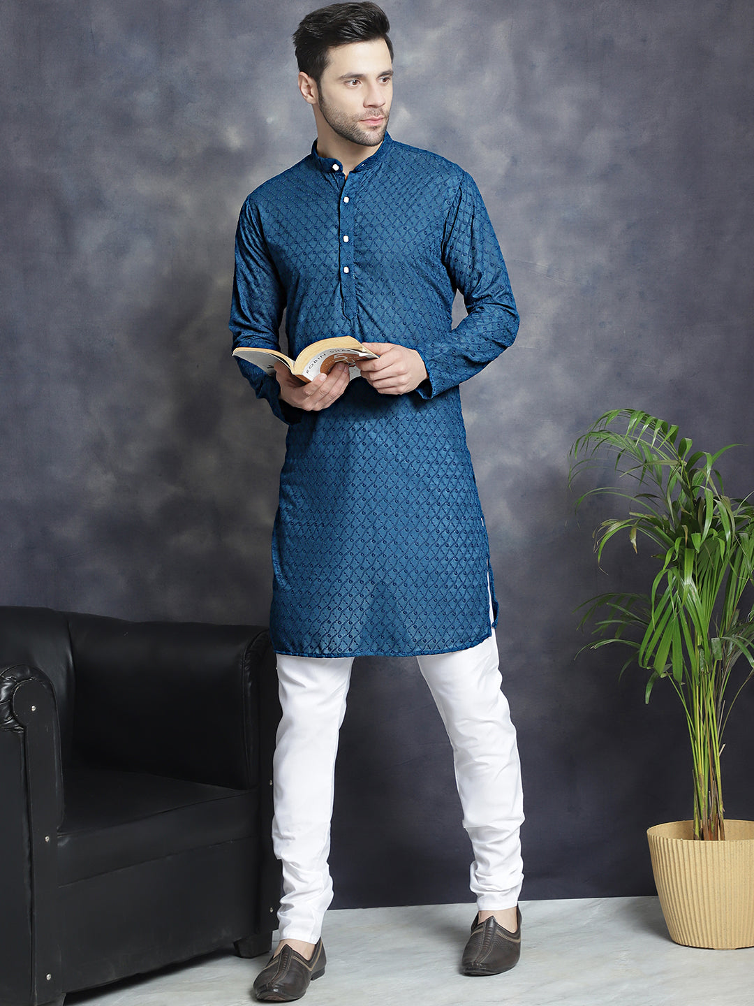 Men's Chikankari Pure Cotton Kurta with Churidar - Taantav