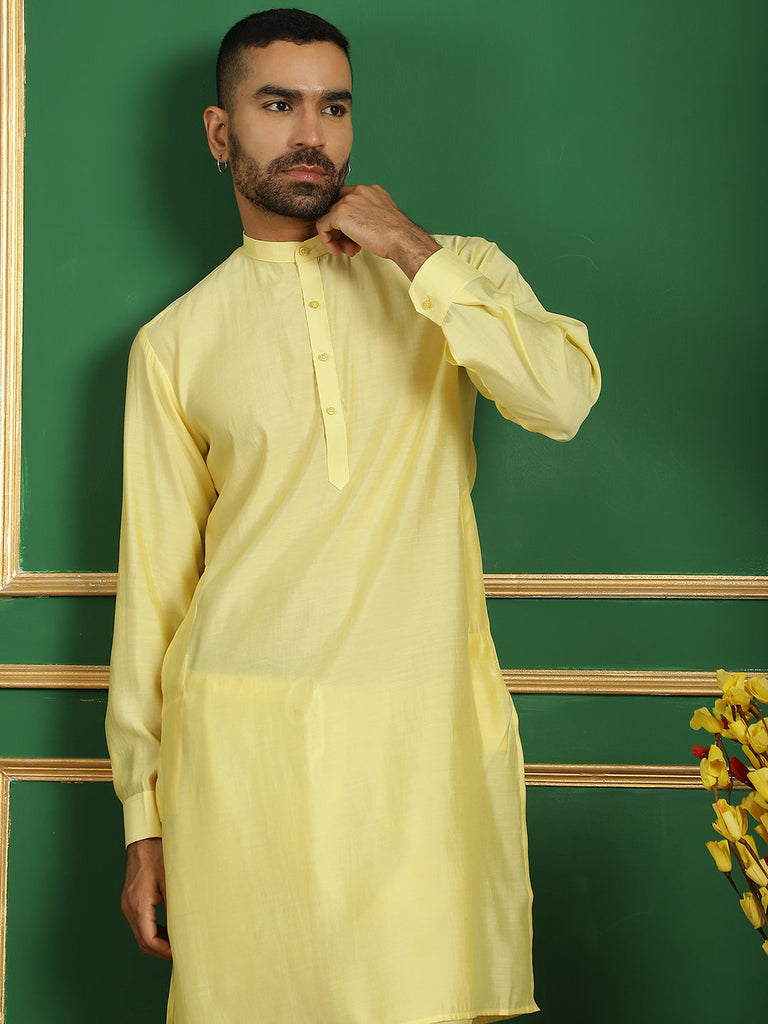 Men's Solid Silk Blend Kurta with Churidar