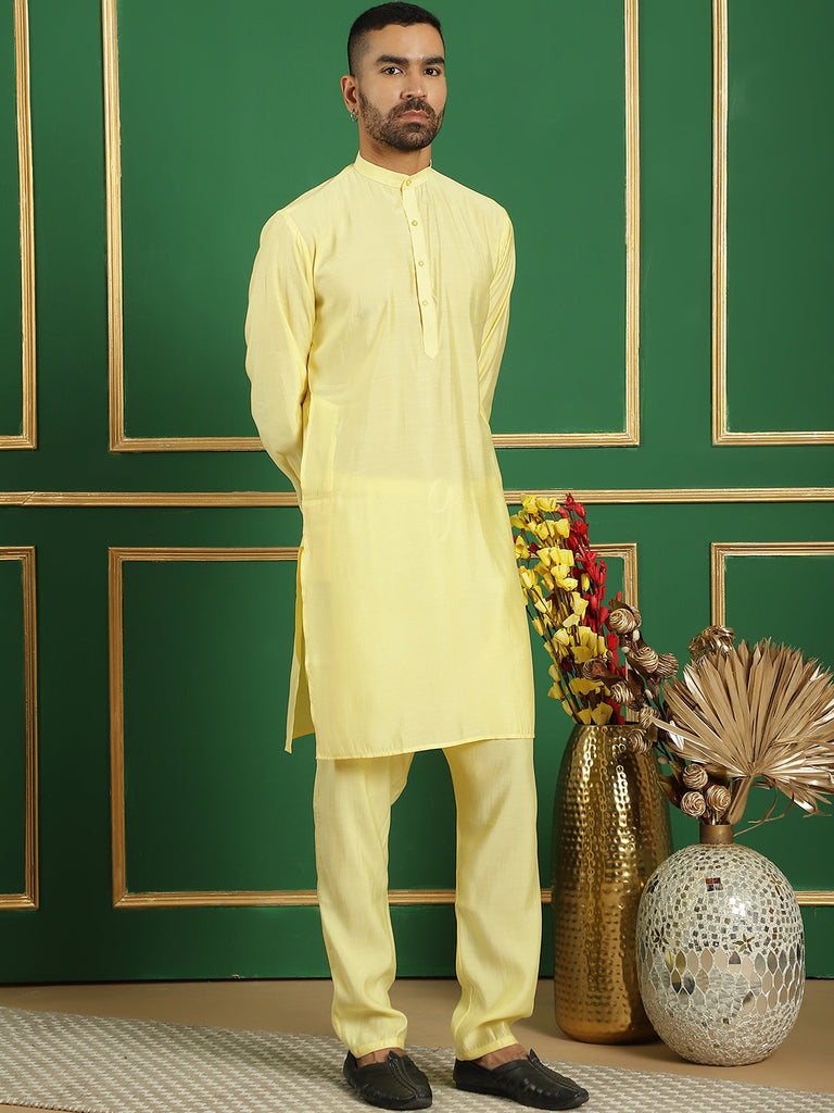 Men's Solid Silk Blend Kurta with Churidar
