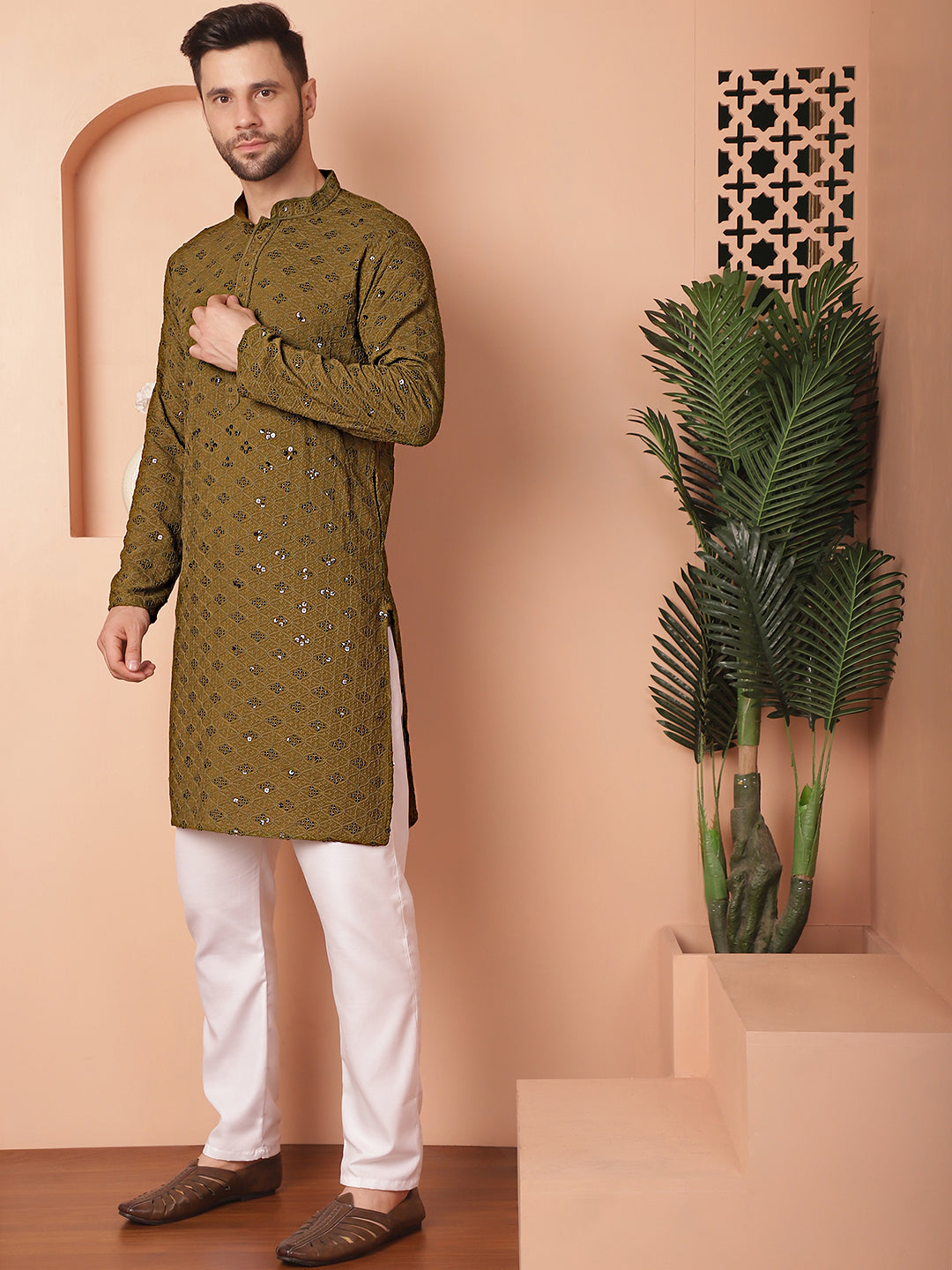 Men's Chikankari and Sequence Kurta with Pyjama - Taantav