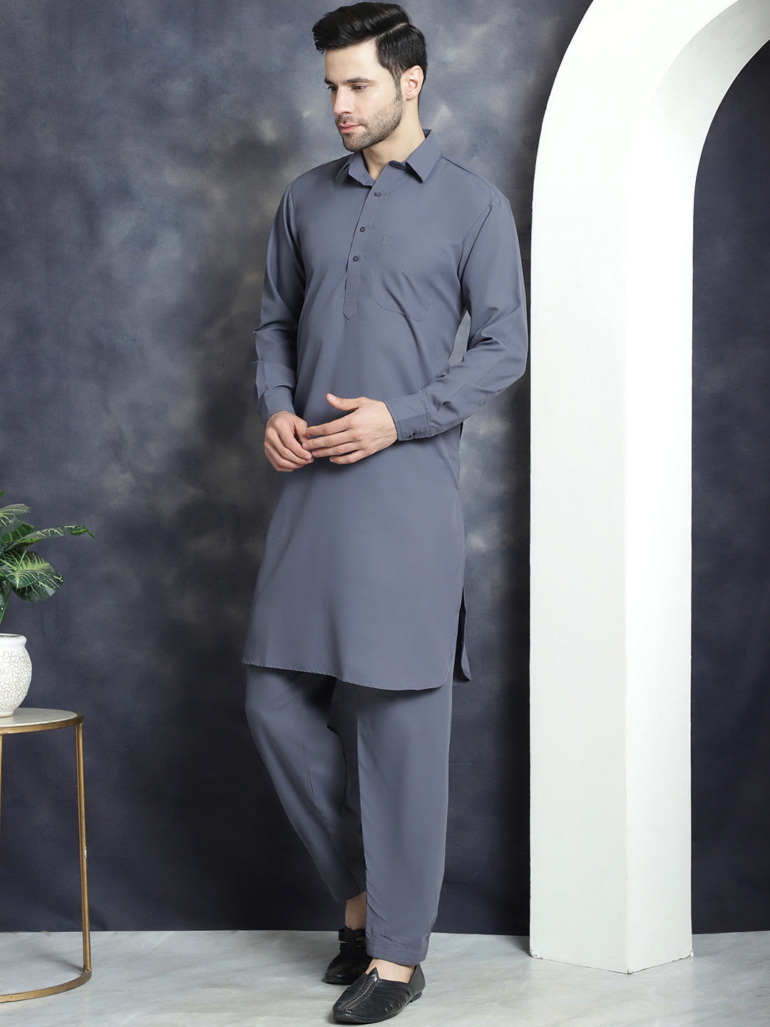 Men's Solid Pathani Kurta with Salwar - Taantav