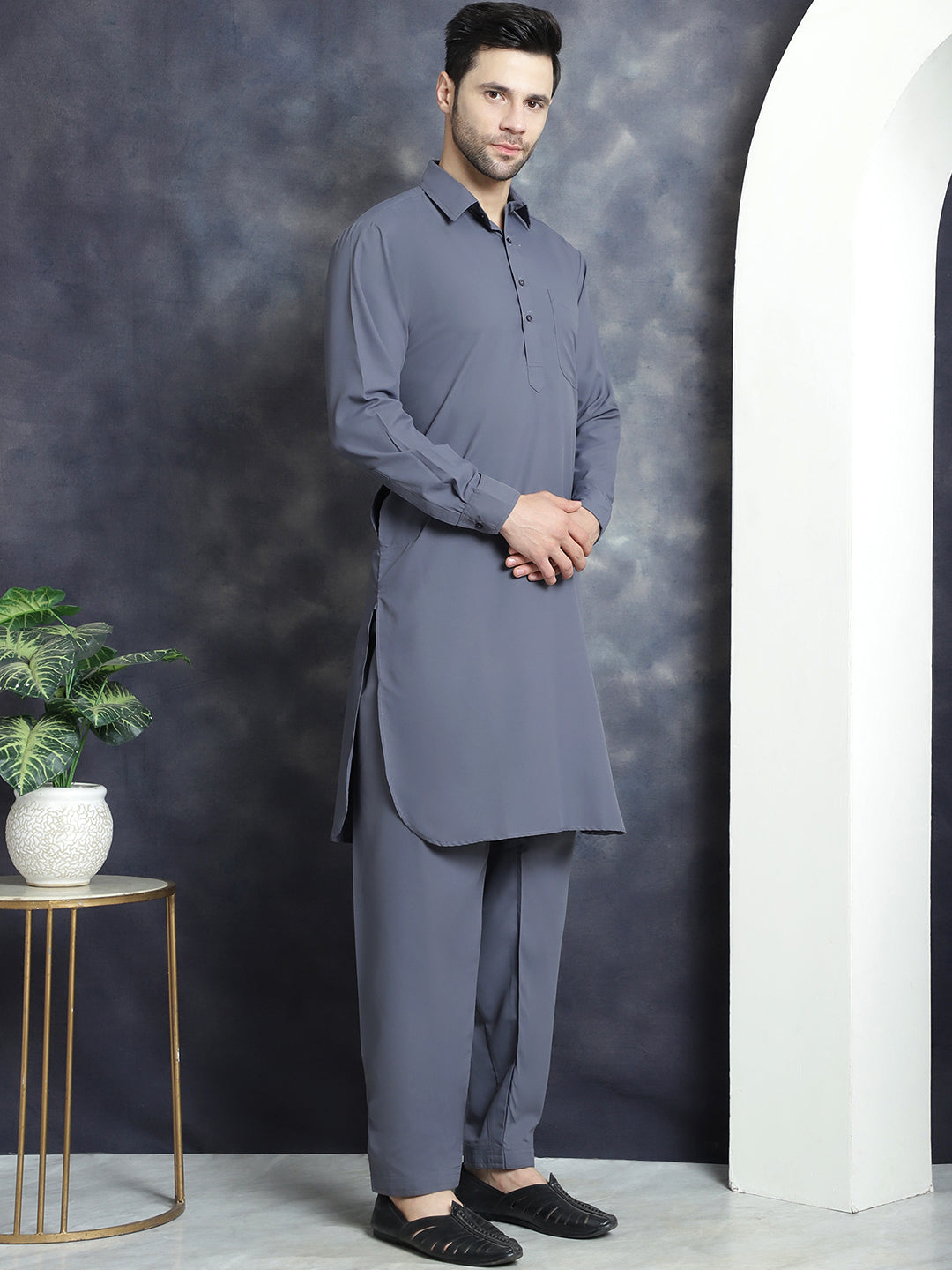 Men's Solid Pathani Kurta with Salwar - Taantav