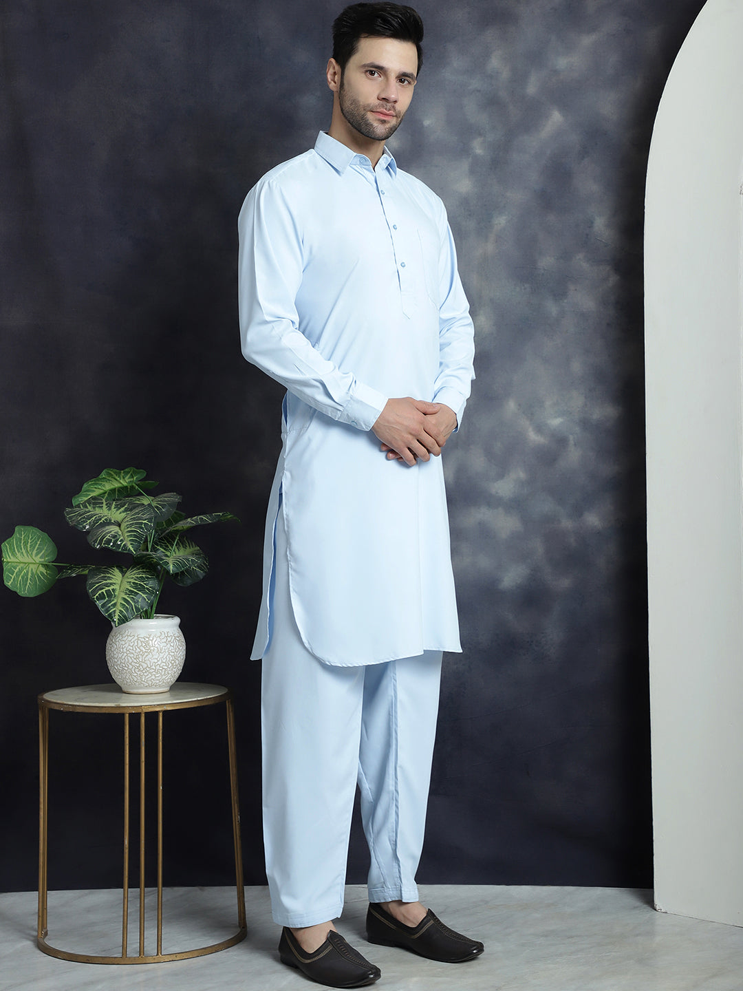 Men's Solid Pathani Kurta with Salwar - Taantav