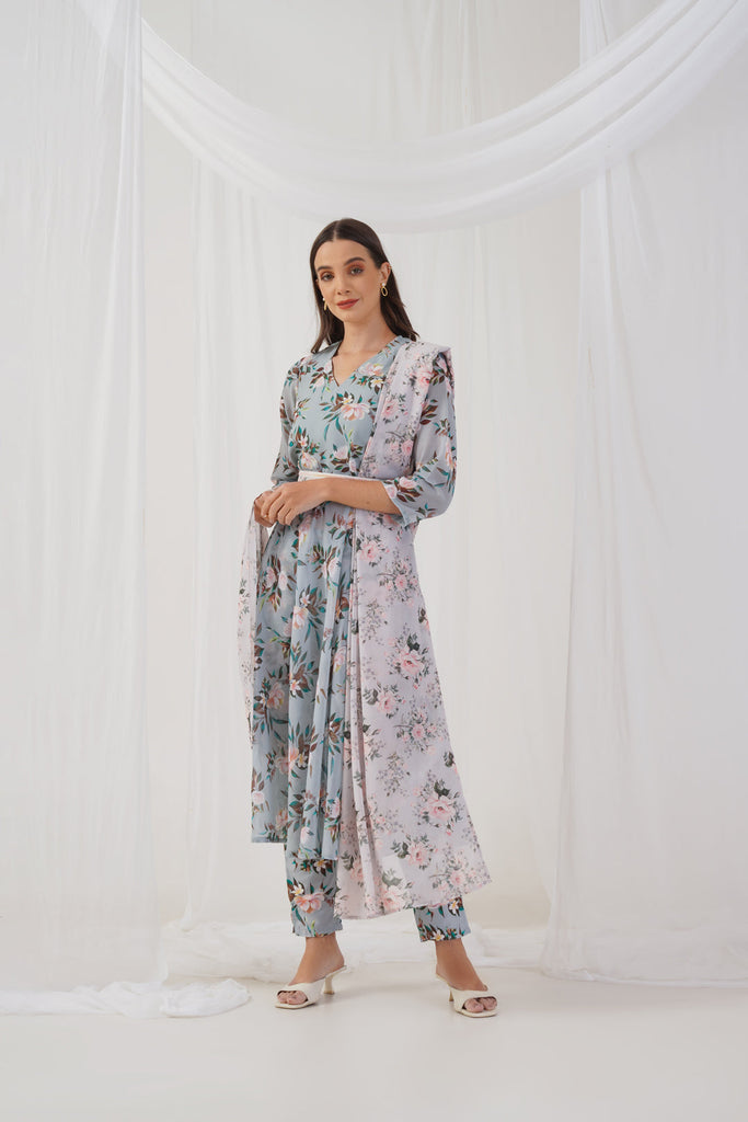 Women's Green Floral Printed Sequinned Kurta with Trousers & Dupatta & Belt