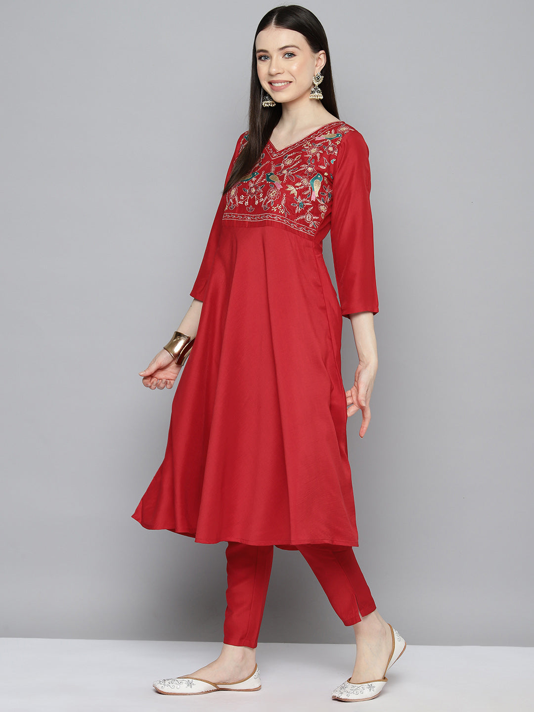 Women's Embroidered Silk Flared kurta, pant with dupatta set - Taantav