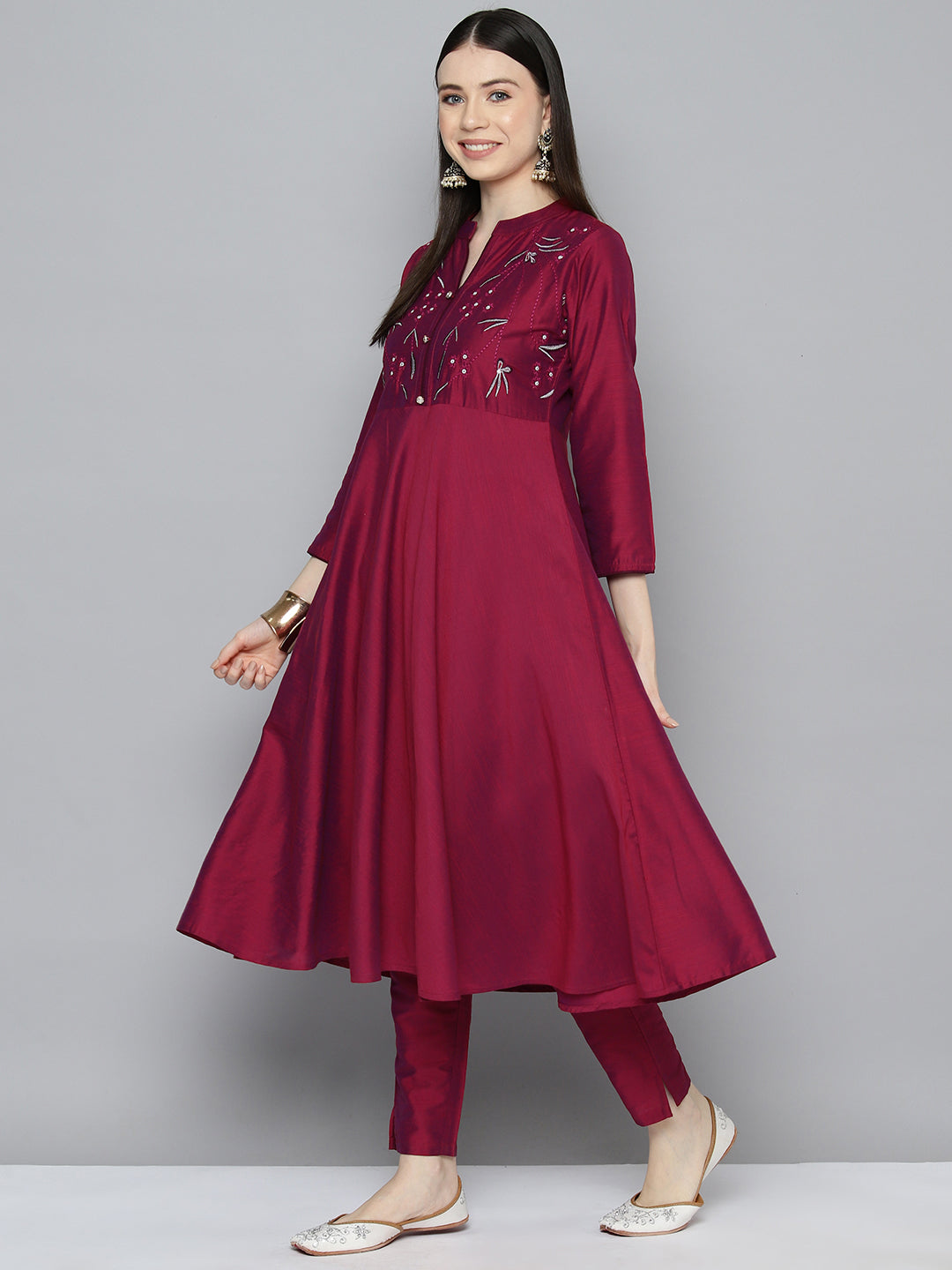 Women's Embroidered Cotton Silk Flared kurta, pant with dupatta set - Taantav