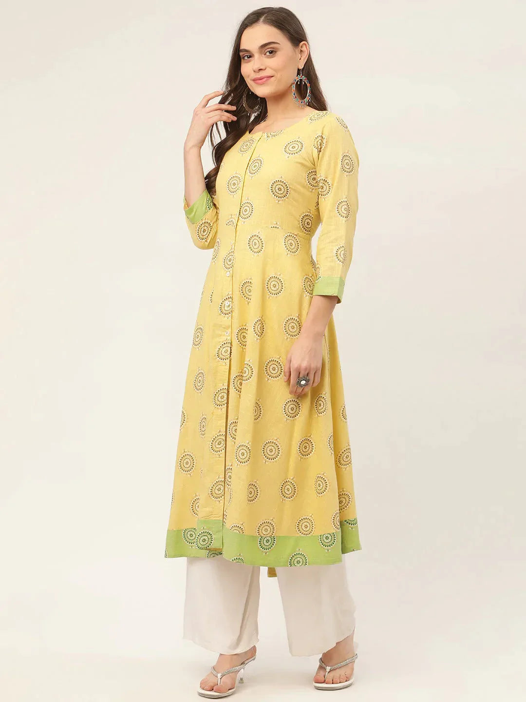 Women's Pista Green Cotton Blend Flared Printed kurta - Taantav