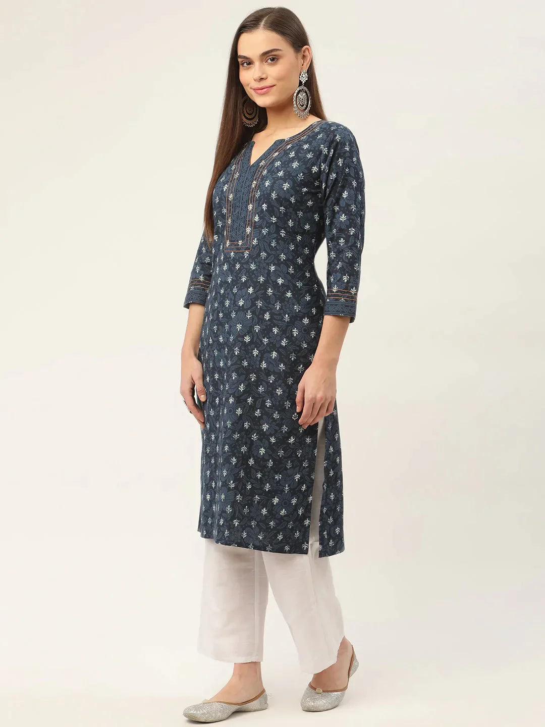 Women's Indigo Blue Pure Cotton Floral Printed Kurtas - Taantav