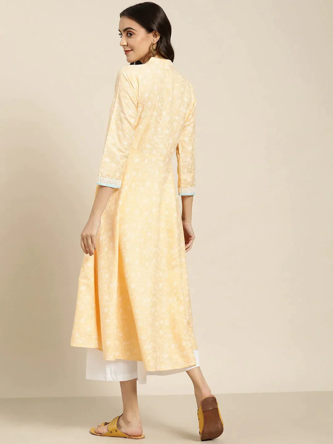 Women's Yellow & White Ethnic Motifs Printed Lace Detail Anarkali Kurta - Taantav