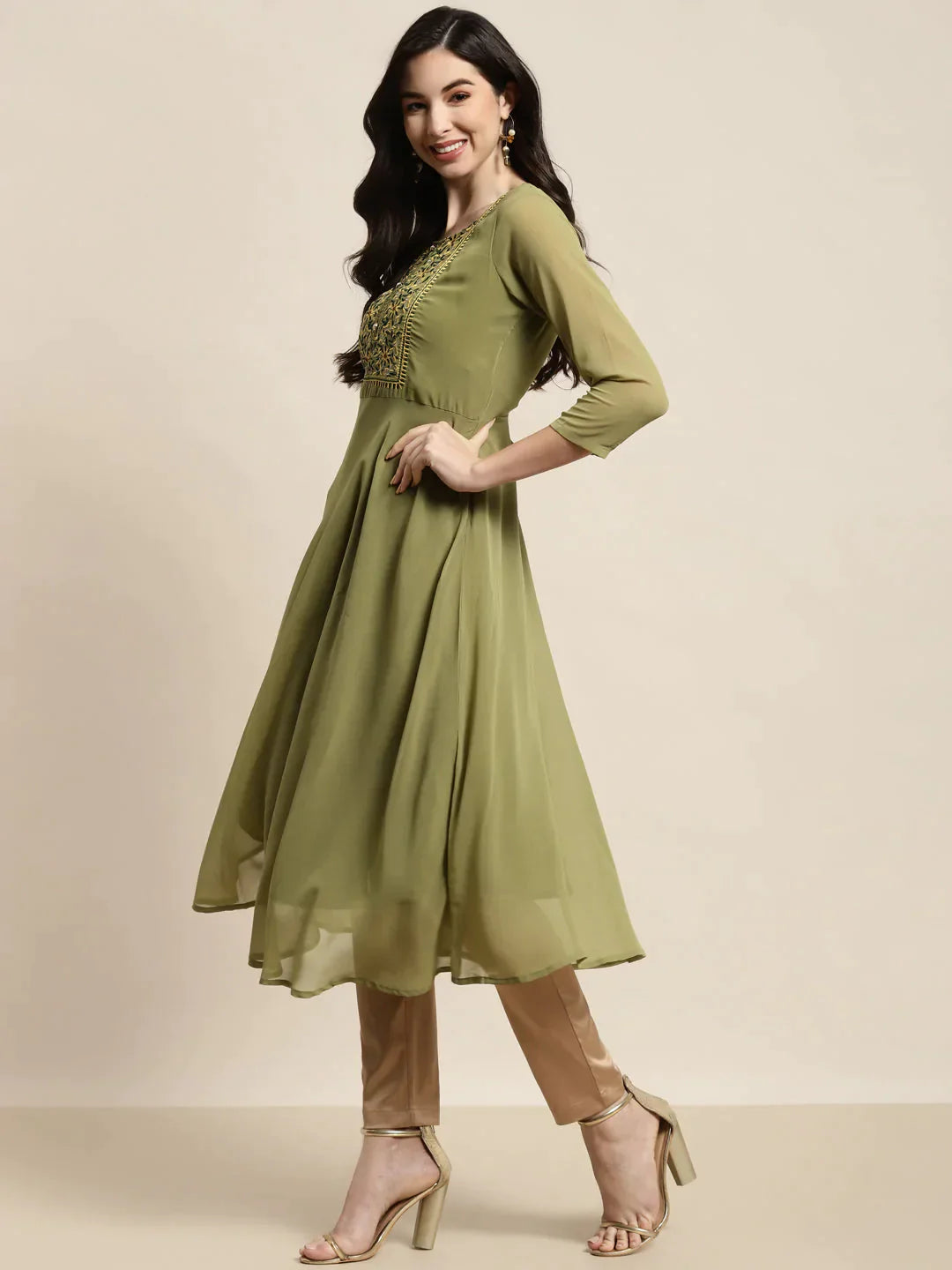 Women's Yoke Design Georgette Anarkali Kurta - Taantav