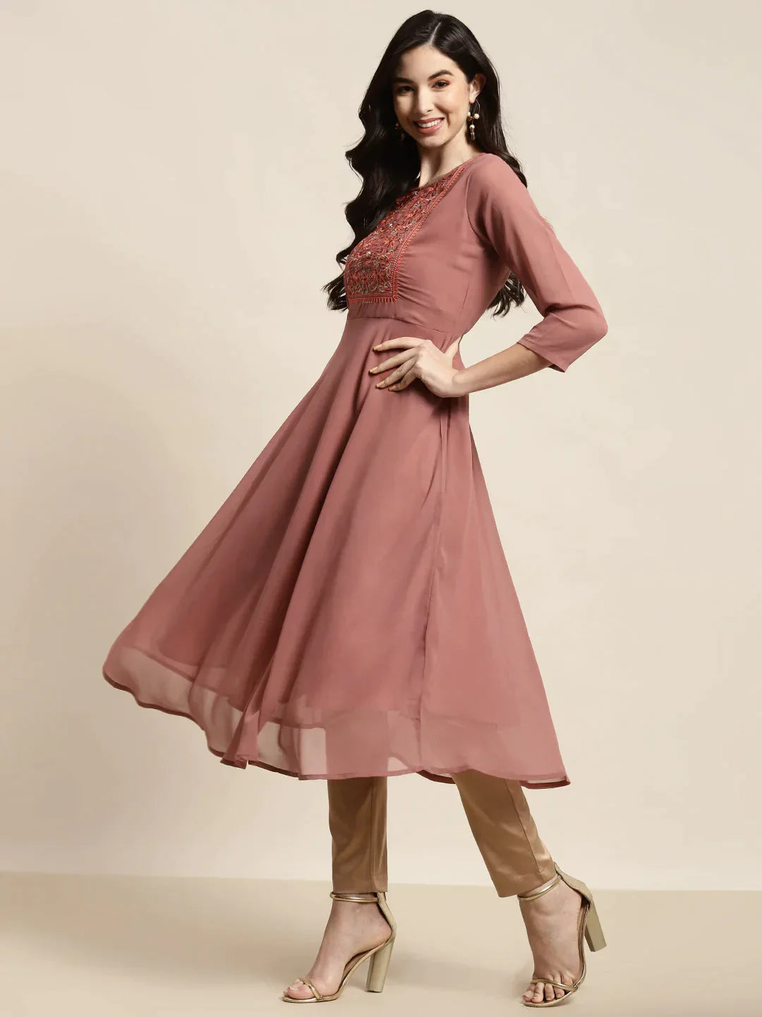 Women's Yoke Design Georgette Anarkali Kurta - Taantav