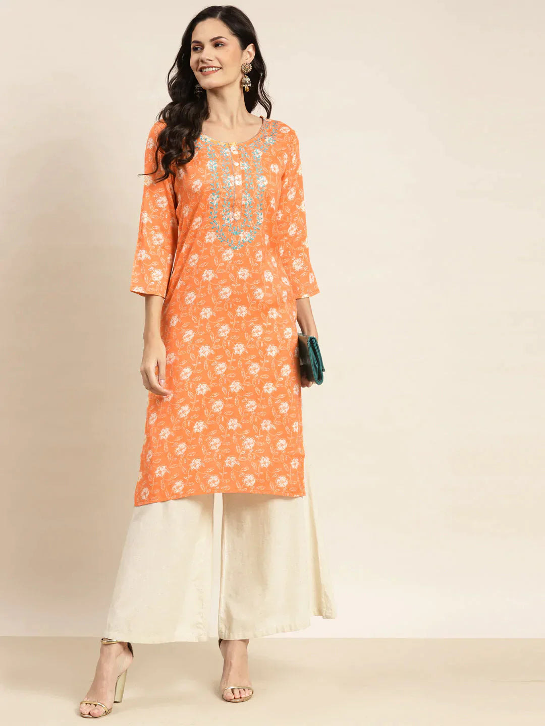 Women's Floral Printed Embroidered Detail Kurta - Taantav