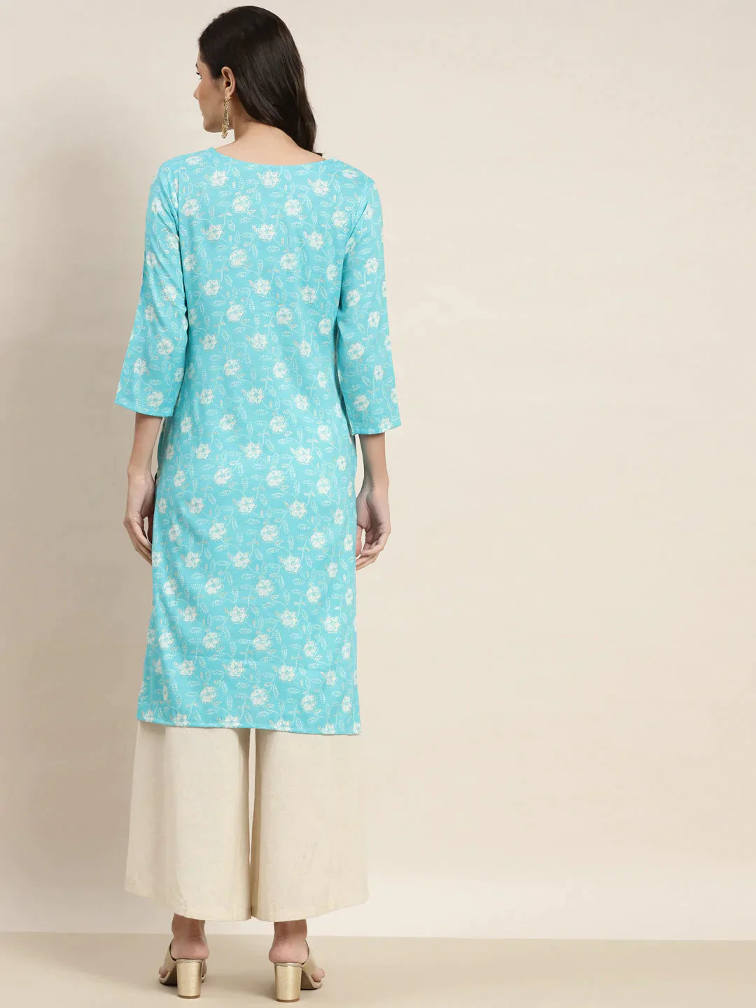 Women's Floral Printed Embroidered Detail Kurta - Taantav