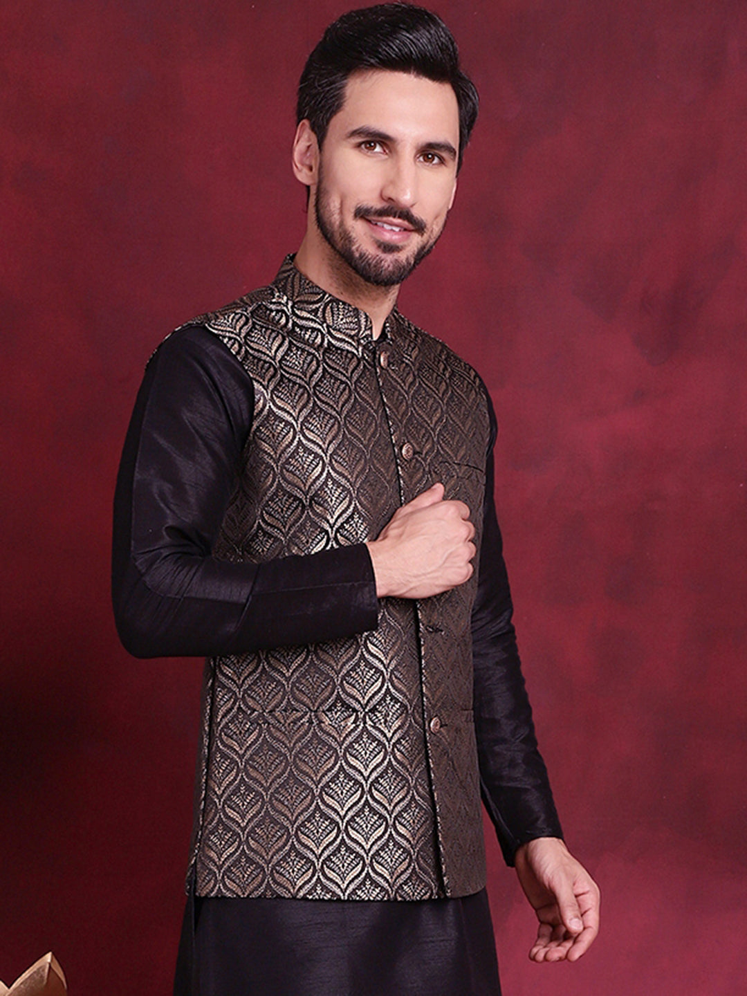 Men's Woven Design Nehru Jacket - Taantav