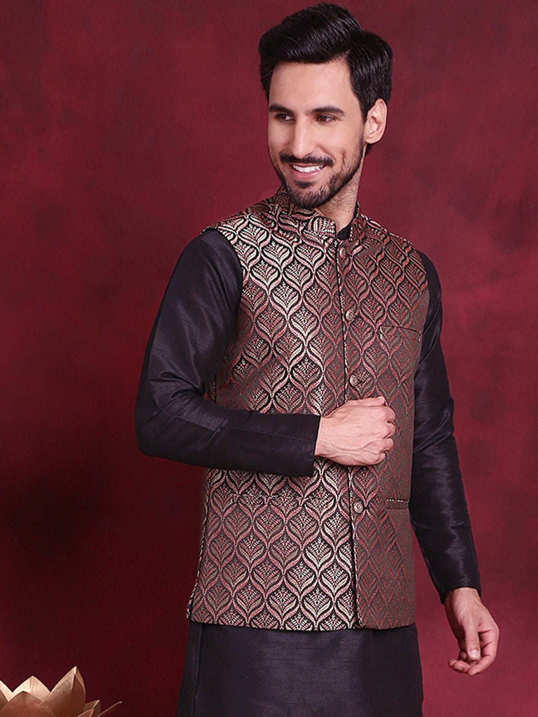 Men's Woven Design Nehru Jacket - Taantav