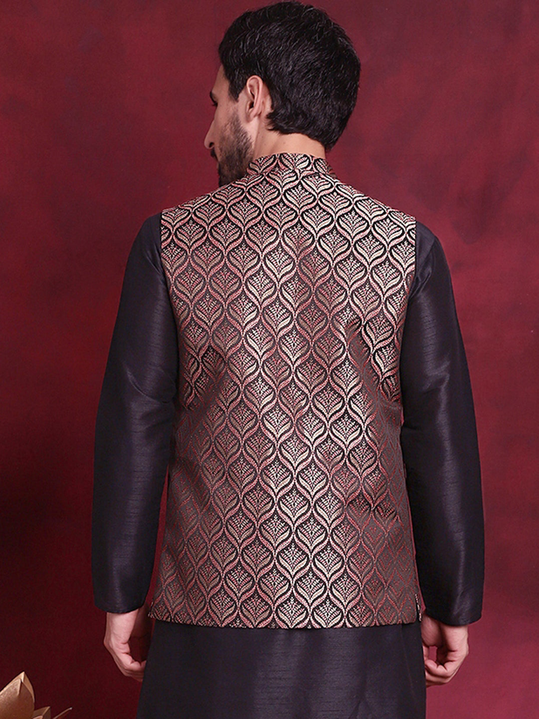 Men's Woven Design Nehru Jacket - Taantav