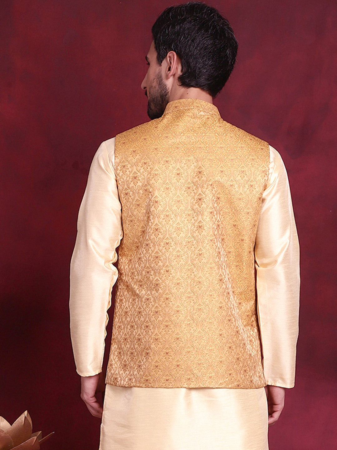 Men's Woven Design Nehru Jacket - Taantav