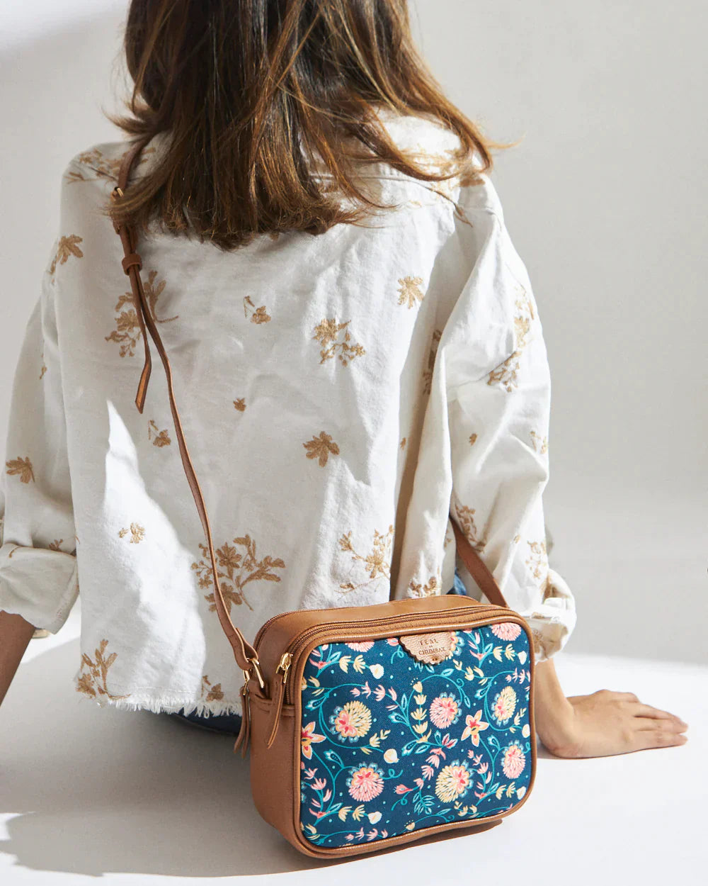Buy Box Sling Bag/Clutch Single Sleeve Online on Brown Living | Womens  Handbag
