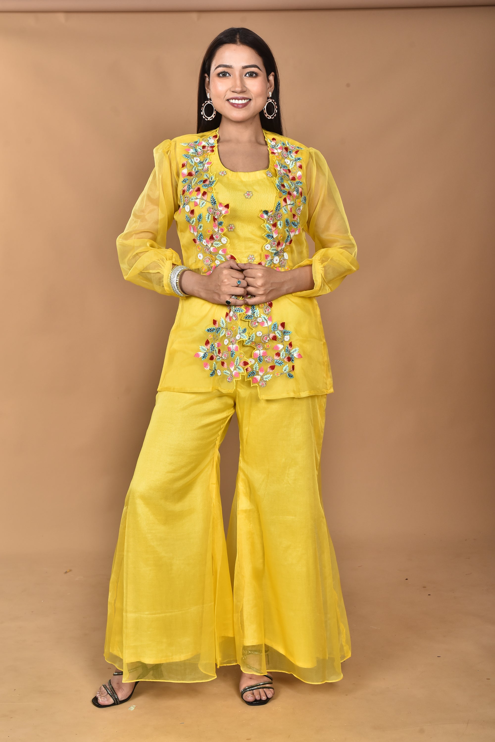 Color_YELLOW