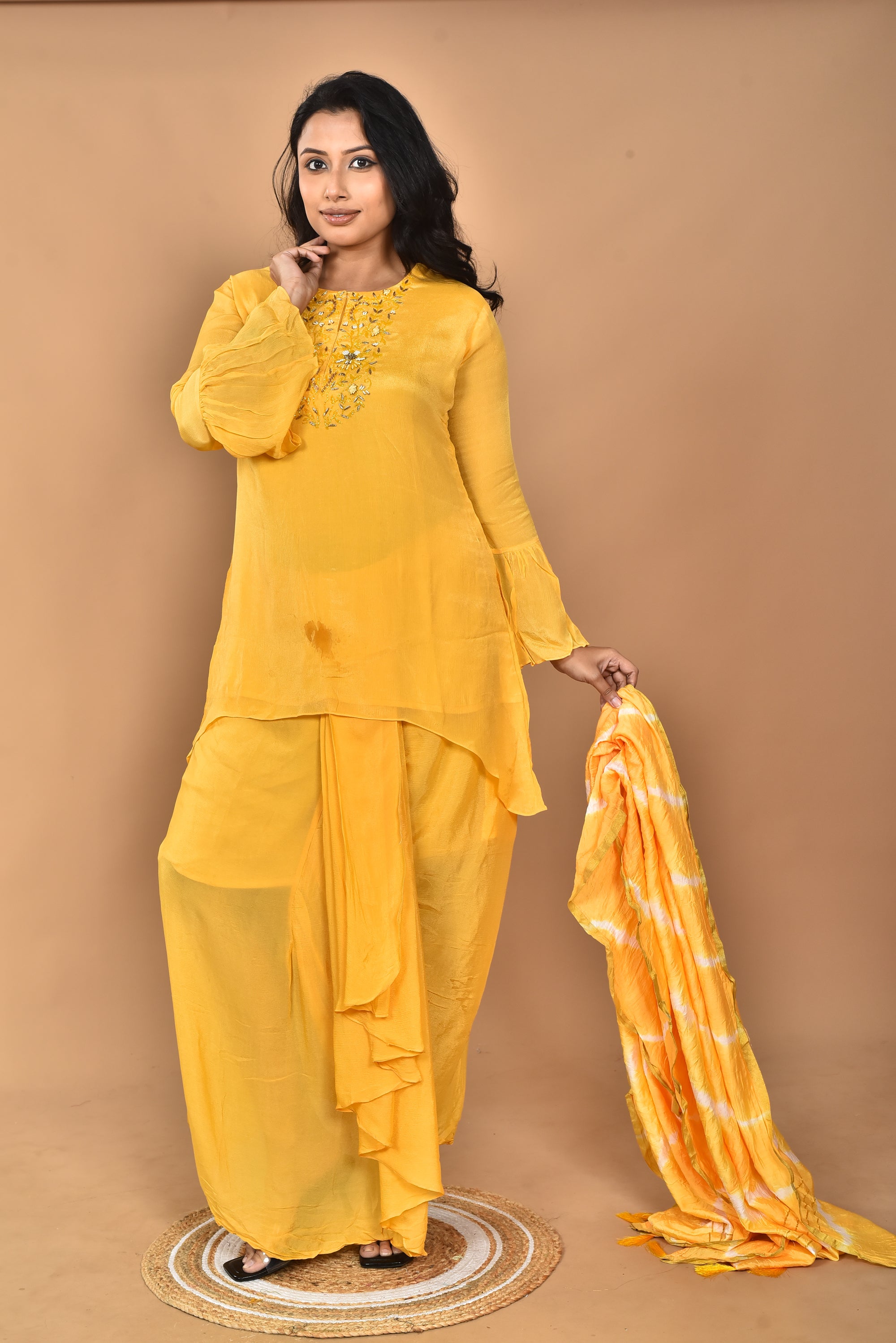 Color_YELLOW