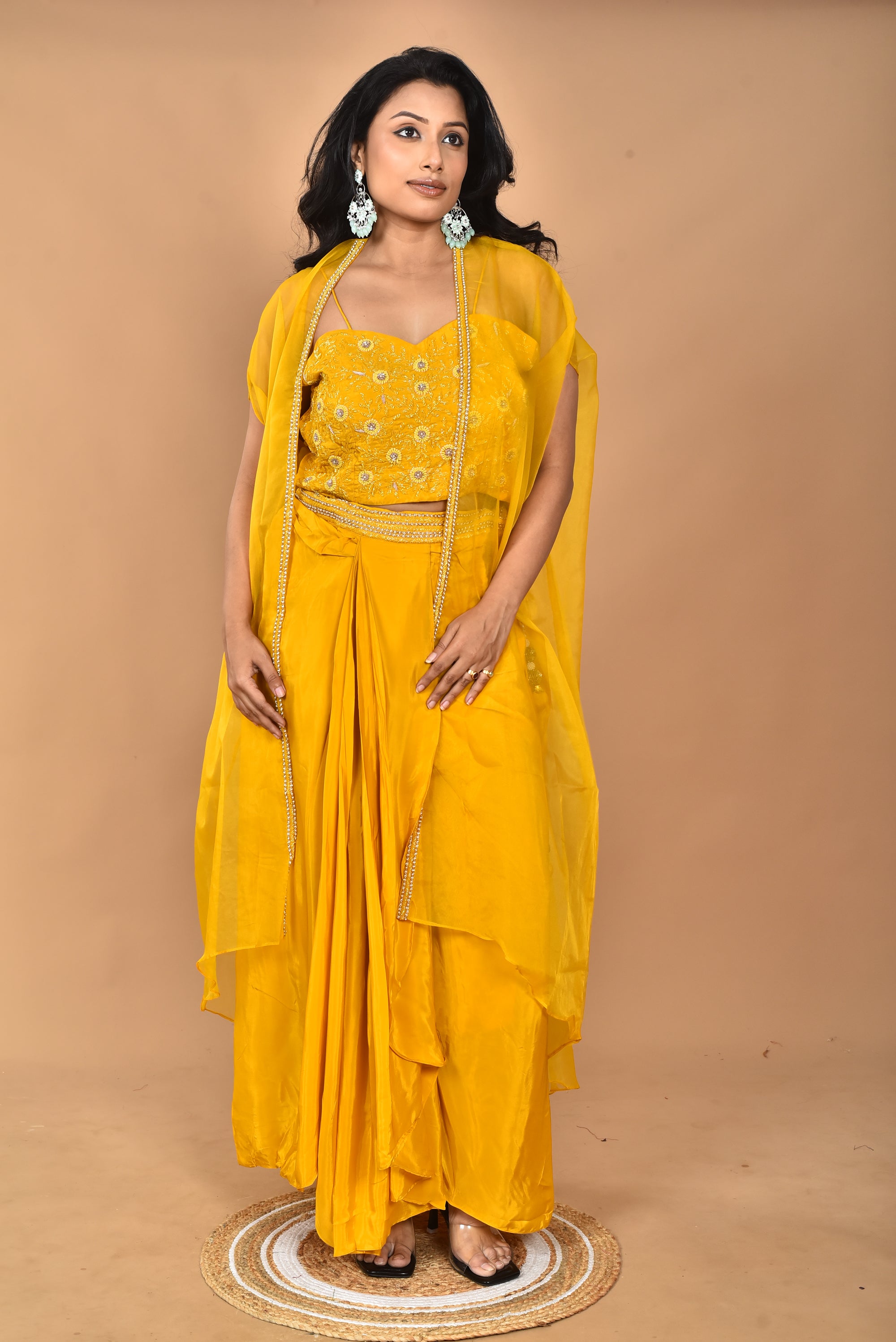 Color_YELLOW