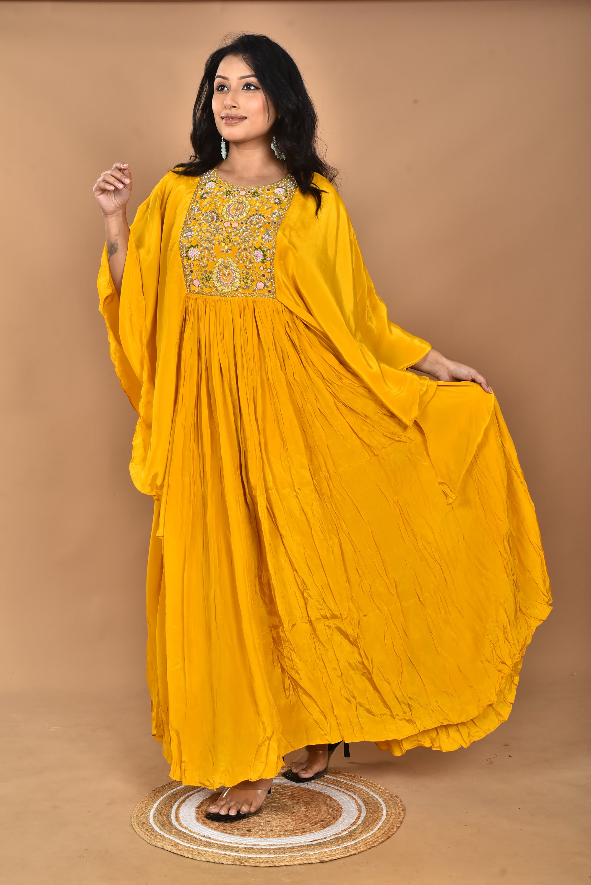 Color_YELLOW