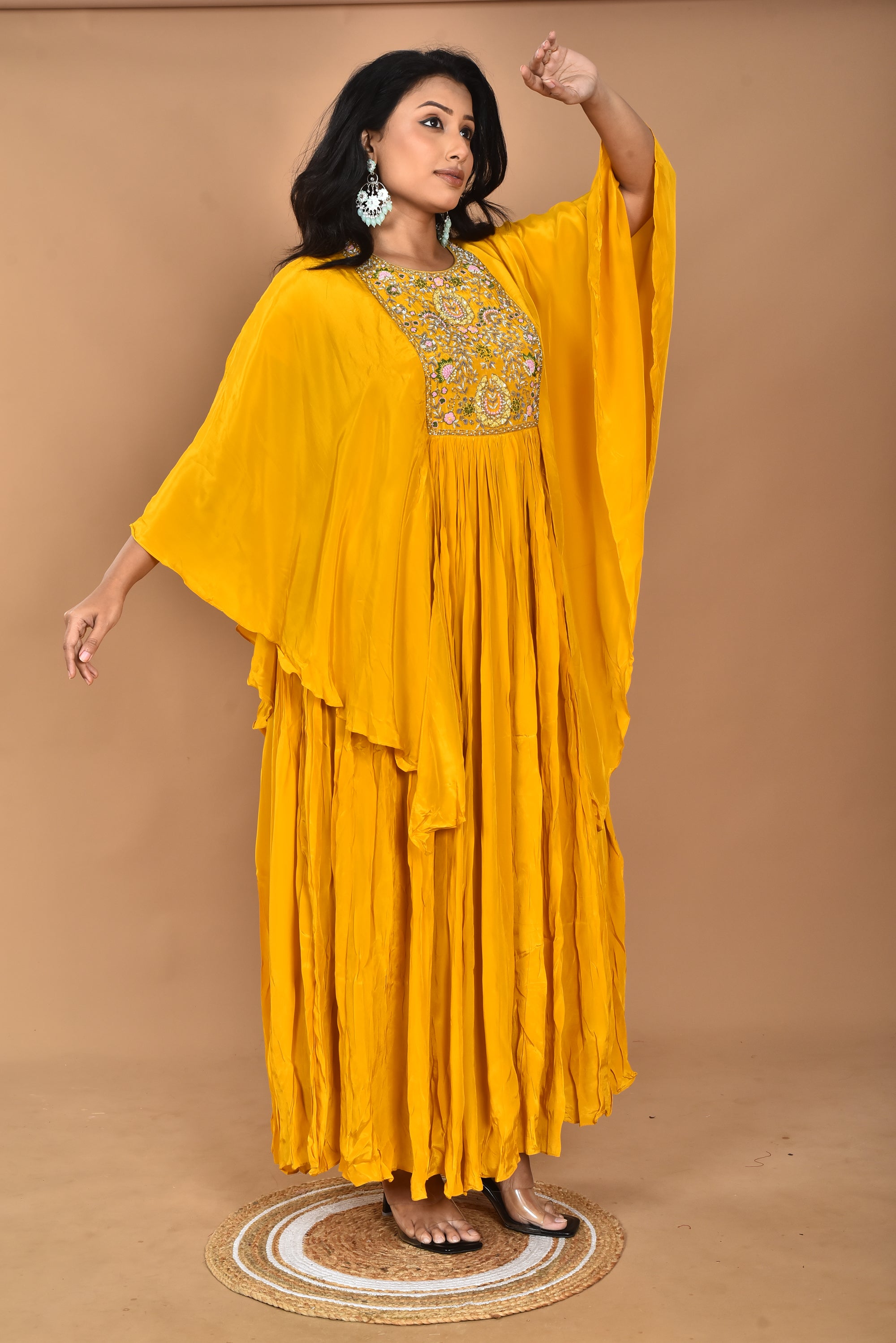 Color_YELLOW