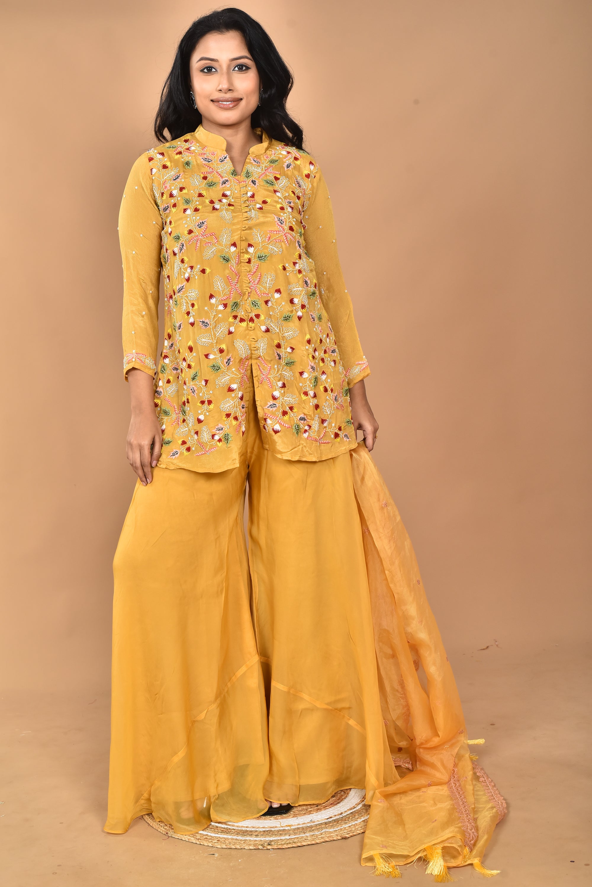 Color_YELLOW