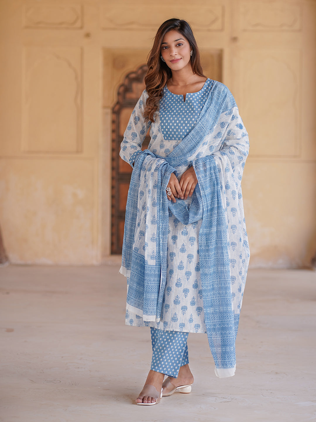 Women's White Pure Cotton Kurta